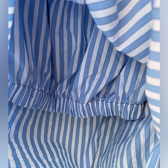 Super cute top from Petersyn. Size XS/S - Picture 10 of 13
